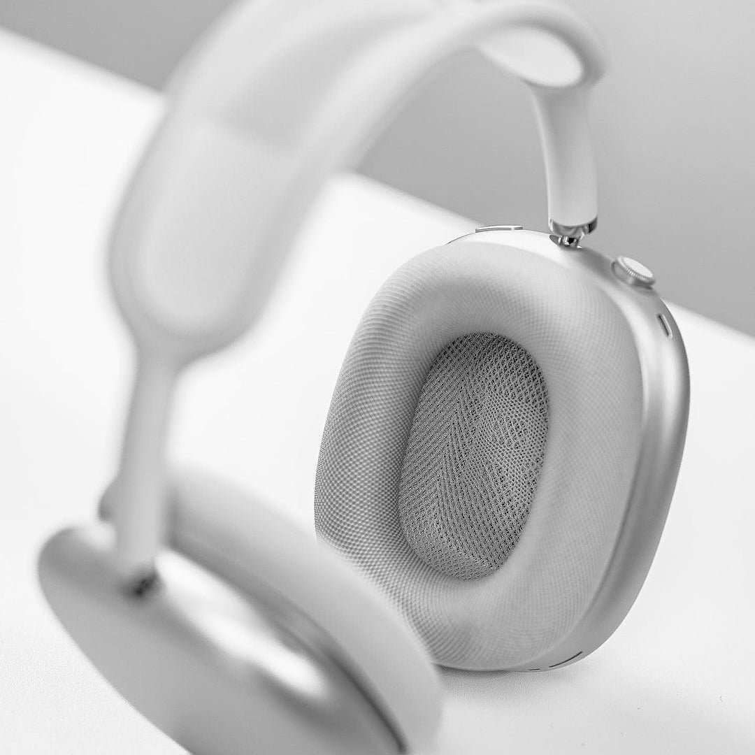 Wireless AirPods Max Headphones – Studio Grade Sound, Active Noise Cancellation, USB-C Fast Charging